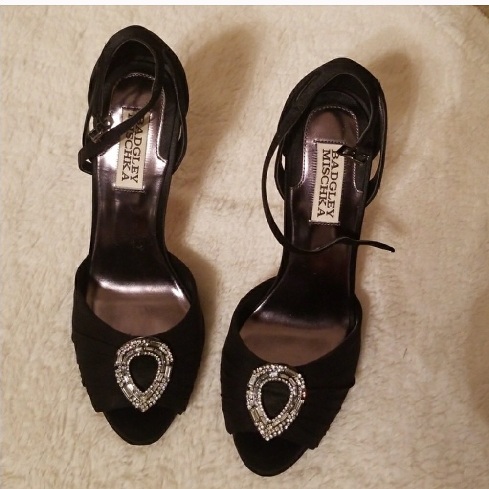 Badgley Mischa Embellished peep toe heels